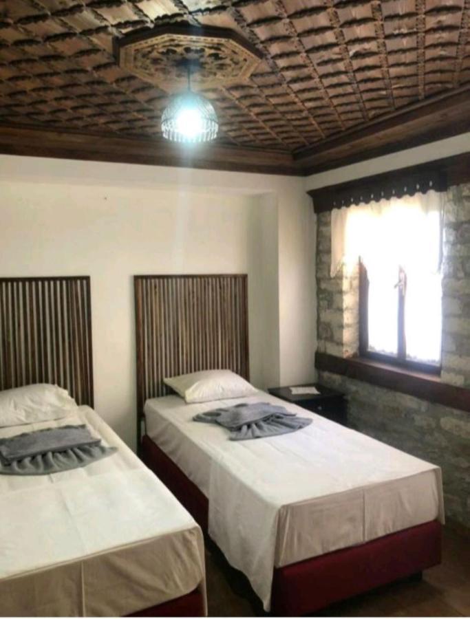Miziriguesthouse Gjirokaster Exterior photo