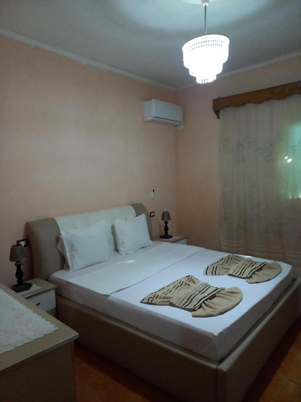 Miziriguesthouse Gjirokaster Exterior photo